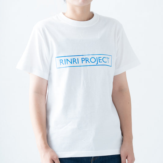 半袖Tシャツ　ロゴプリント
